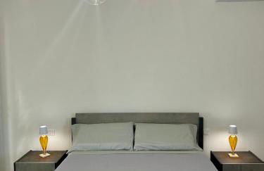 De Mio's Apartment - Photo 8