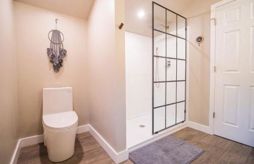 2 Houses, 22+Guests, 2 Hot Tubs, Renovated, Events Welcome! - Foto 31