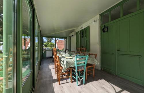 Maison des années 30 - Vic-Sur-Cère - 15 personnes - Photo 4