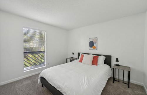 Northcliffe 405 I Fully Furnished 2 Bedroom 2Bth - Foto 10