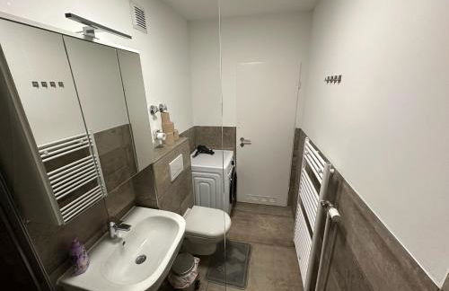 Beautiful and cosy apartment in central location with 2 balconies - Foto 15