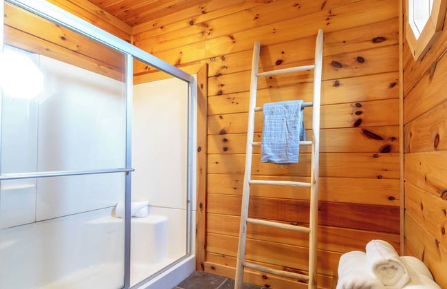 Secluded w/ Deck Views, Hot Tub, & Ping Pong Hudson in the Berks by Avantstay - Foto 24