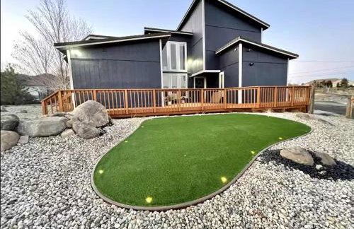 3BR Reno Retreat · Swim Spa & Spring Sunshine - Foto 5