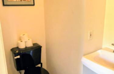 Sherman Oaks Tennis Estate with Pool + Spa - Foto 35