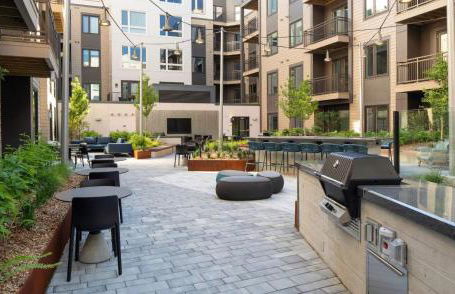 Hyatus Luxury Residences Boston South Bay Designer Collection - Photo 19