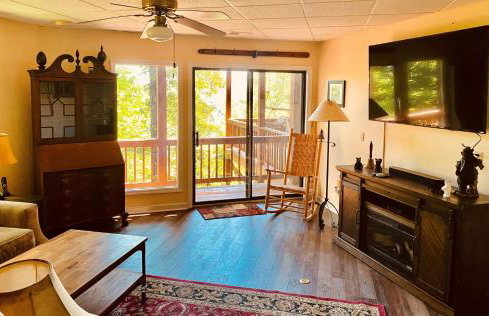 Bear's Mountaintop Home with Gorgeous Lake Views chalet - Foto 21