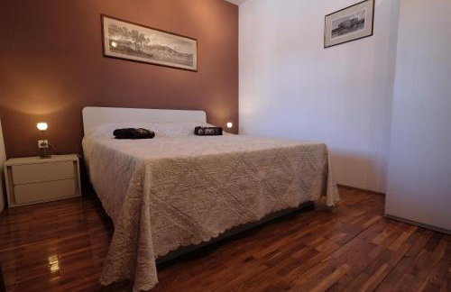 Villa Komel with Pool - Foto 20