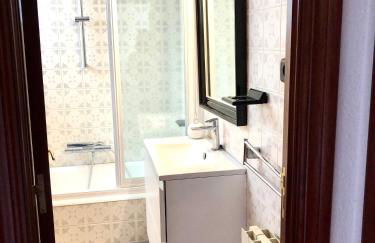 CasaMar Chalet al lado de la playa con piscina privada, jardín y barbacoa, frontón, 6 HABITACIONES - Foto 14