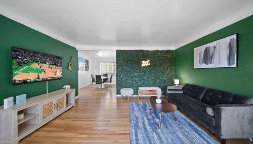 DT Green Haven 4-Bed Sanctuary in Vibrant Loco - Foto 3