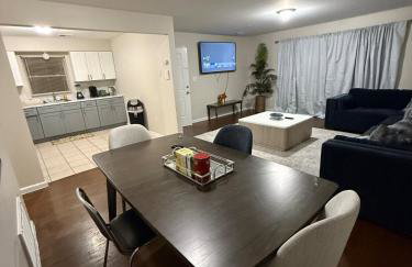 COZY 3 bedroom APT near EWR Downtown NYC - Photo 2