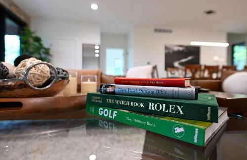 6BR Sand Valley Lodge with Hot Tub Bar & Putting Green - Foto 16