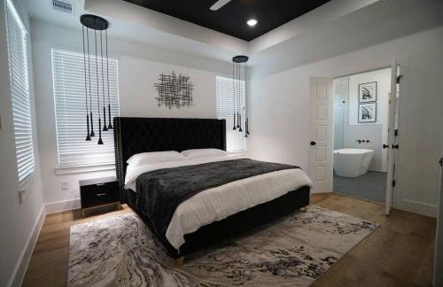 Pet Friendly Stylish 4 Bedroom home Close to All - Foto 22