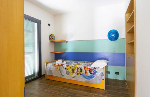 Perla sul mare con piscina - Foto 17