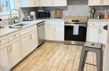 White Magnolia - Bakery Treats, Walk to Beach, Strand, Cruise, Pleasure Pier - Foto 49