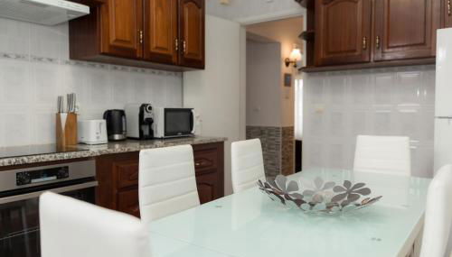 Levada's House - Photo 5, stove, toaster