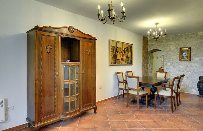 Holiday Home in Rojnici With Private Pool - Photo 28