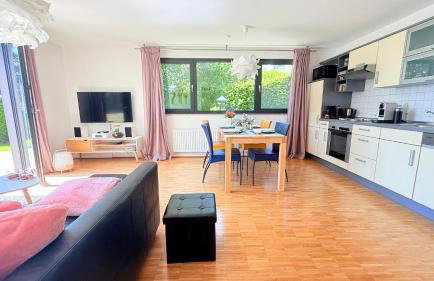 Panorama-Übernachtungen - 4 Sterne DTV - eigene Terrasse mit Garten - Infrarot-Sauna mit Dampfbad - Photo 7