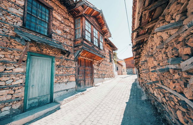 Altinbesik Cave, Avasun and Ürünlü Tour - Photo 6