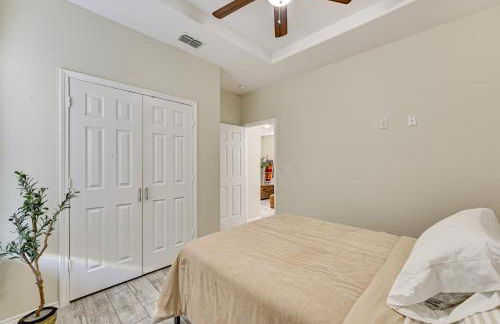 2 Mi to DHR Health Commuter-Friendly Pharr Apt - Foto 18