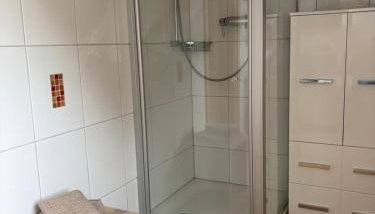 Ferienwohnung mit Küche und Bad - Foto 2, Shower