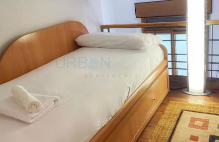 Vivienda turistica con encanto centrico, wifi y patio - Foto 16