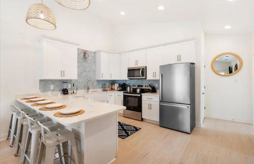 Brand New Luxury Rental on Oleander Unit F - Foto 5