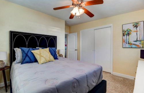 3 Bed 2 Ba Wifi Kitchen Walk to Beach FirePit - Foto 14