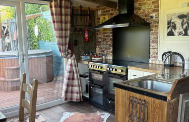 Bridie -rose with wood tub country retreat mini zoo - Foto 39