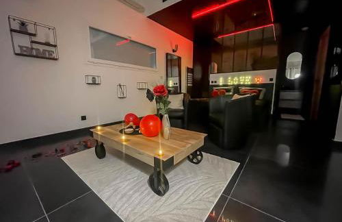 Suite avec jacuzzi et piscine - Foto 4