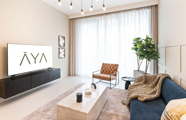 Aya - Elegant 1BR Apartment With Balcony and Creek Views - Photo 20