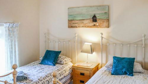 The Cottage - Photo 5