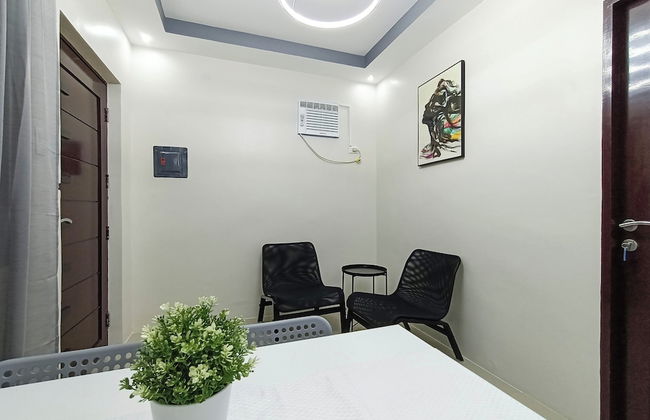 Manzil Anilao B&B Superior Bedroom U3 - Photo 13