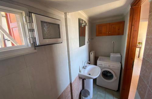 Dusk Apartments with Stunning Mountain View - Foto 16