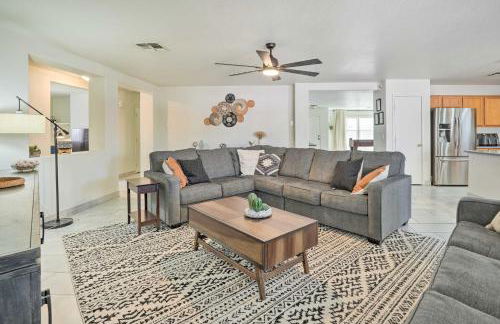 2 Mi to State Farm Stadium! Family-Friendly Home - Photo 5