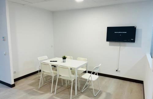 LUMINOSOS APARTAMENTOS POZUELO a 8 MINUTOS DE PALACIO REAL - Foto 20