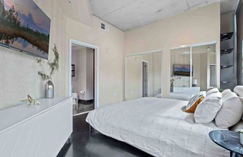 Lovely 2Bdrm 2Bath Thorton Park Condo with secure parking - Foto 11