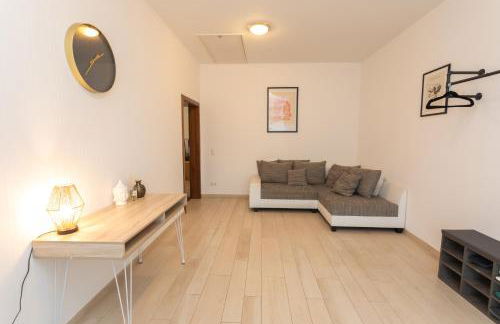 Stadthaus mit 2 Schlafzimmern & Wohnzimmer mit Kamin - Kostenloser Privat-Parkplatz auf dem Grundstück - Foto 24