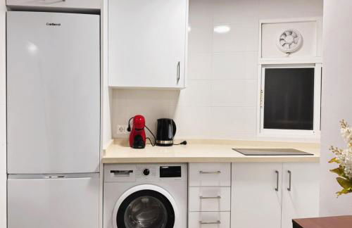 A un paso de la Basilica Macarena WIFI - Foto 14