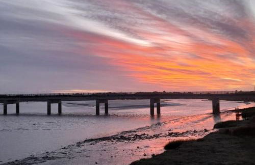 Stunning Coach House with two bedrooms and parking - Foto 50