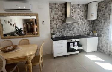 Apartamento loft, jardín y piscina privada - Foto 9