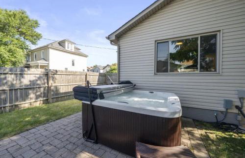 Hanford House w Hot Tub,Sauna,Bar - Photo 38