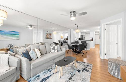 SeaGlass - Oceanfront with expansive balcony - Foto 17