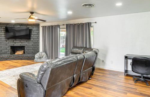 7 Mi to Dtwn Poolside Paradise in Bakersfield! - Photo 4