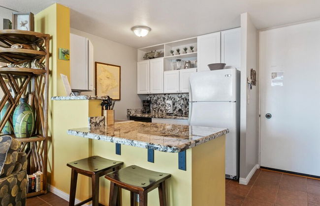 Dreamy True Oceanfront Condo - Hale Kona Kai 307 by Casago Kona - Foto 81