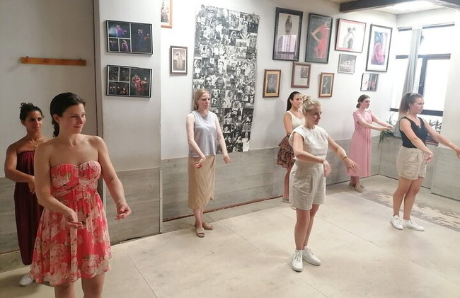 Experiencia en clase de baile latino y salsa en Valencia - Foto 5