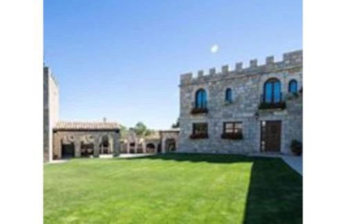 Castillo Goyito - Photo 1