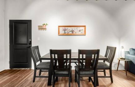 5-Star 2BR: Comfy, SuperHost Hospitality - Foto 11