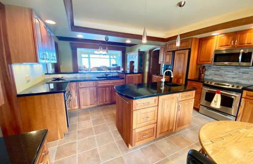 Private Beach Pool Table HUGE views gas grill - Foto 50