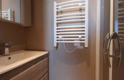 Appartement 3 pièces calme avec balcon, accès piscine inclus, parking, non fumeur - FR-1-346-336 - Photo 10