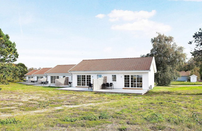 4 Person Holiday Park Home in Laeso - Foto 25